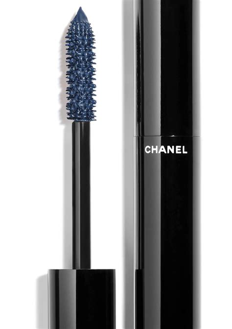 chanel blue night mascara.